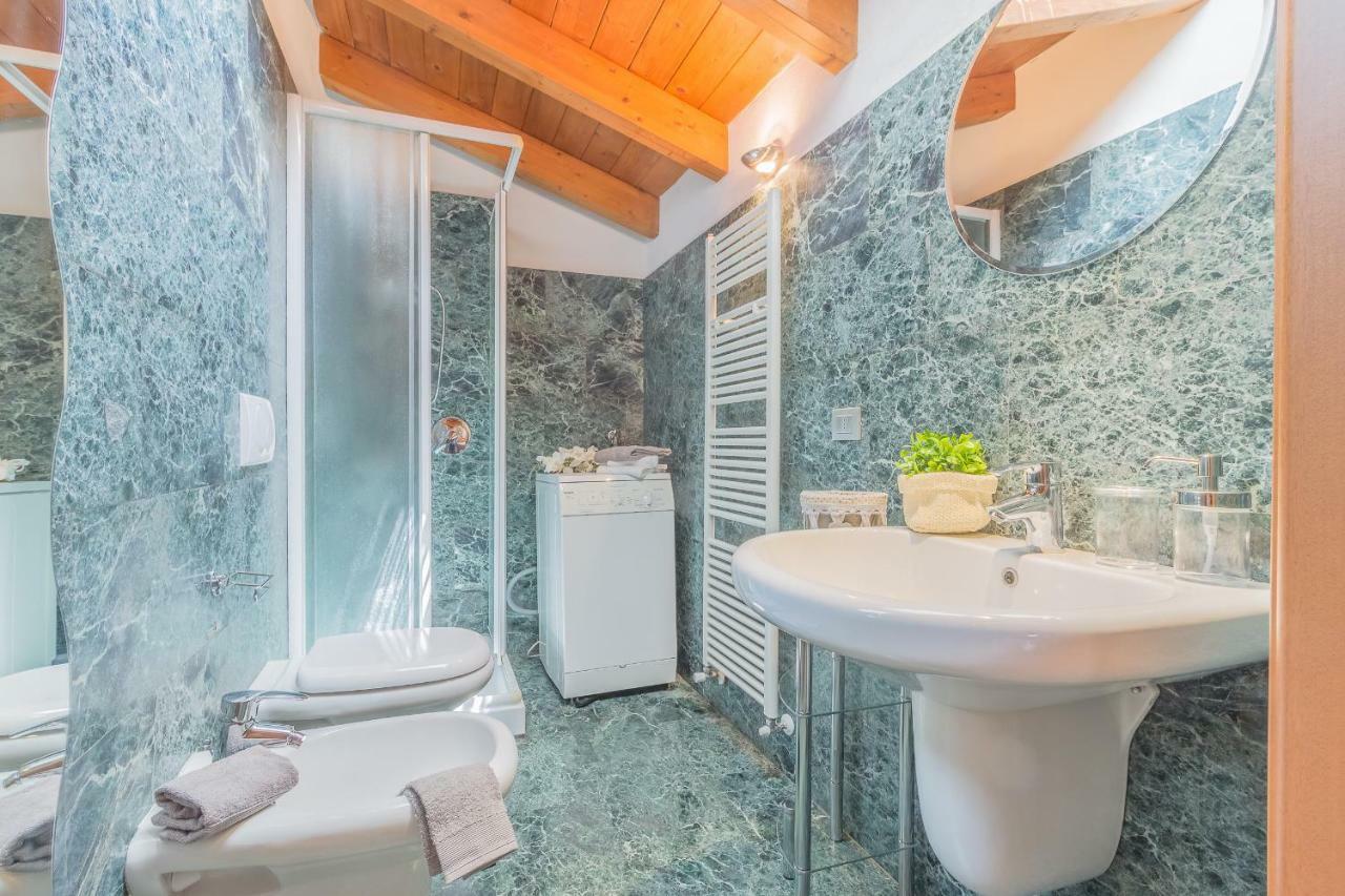 Casa Del Tiglio Apartment วาเรนนา ภายนอก รูปภาพ