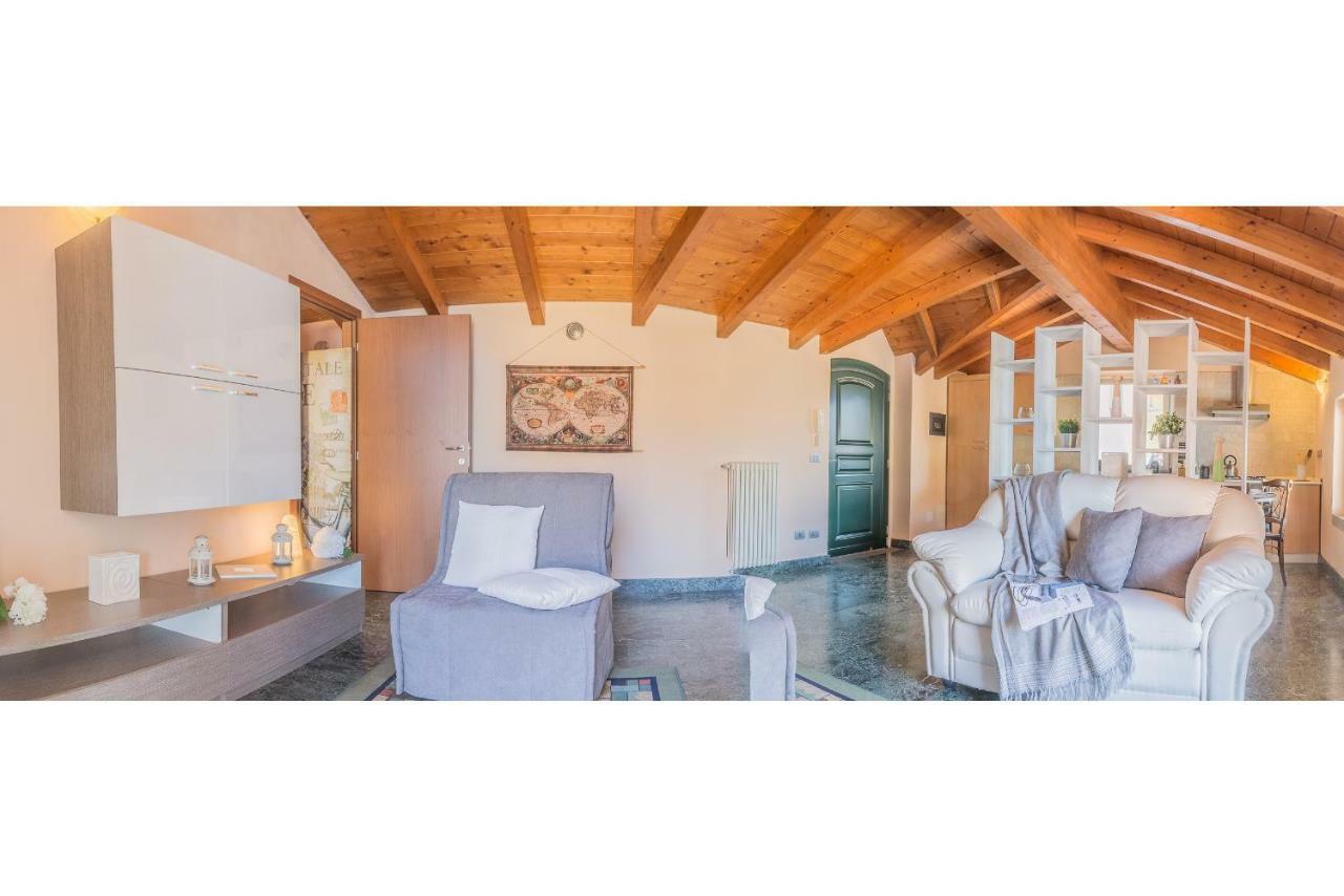 Casa Del Tiglio Apartment วาเรนนา ภายนอก รูปภาพ